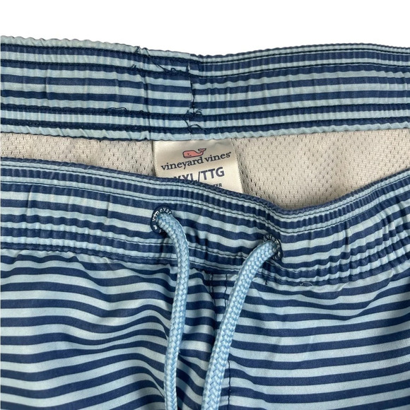 SH401 Mens Vineyard Vines Preppy Striped Beach Swim Trunks XXL - Picture 3 of 5